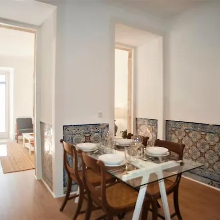 My Fair - Bairro Alto Fine * Lisbona